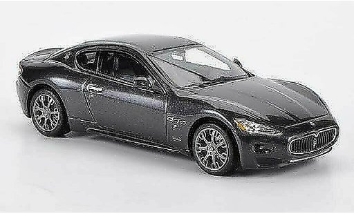 Maserati Gran Turismo S 1/43 Minichamps grau 2008 modellautos
