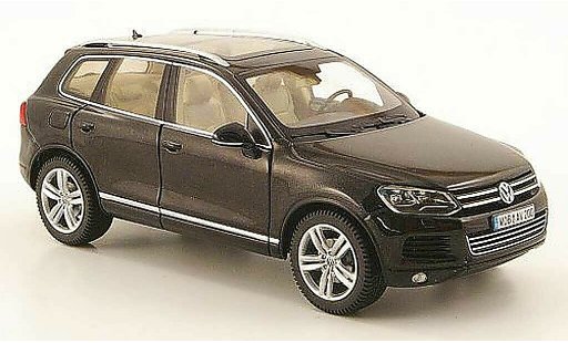 Volkswagen Touareg Base 1/43 Schuco schwarz 2010 modellautos