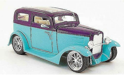 Ford Model A Sedan 1/18 Yat Ming t&Atilde;&frac14;rkis/lila mit Panoramadach 1931 modellautos