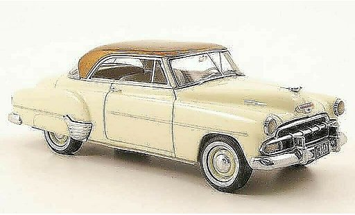 Chevrolet De Luxe Coupe 1/43 Neo HT creme/gold 1952 modellautos