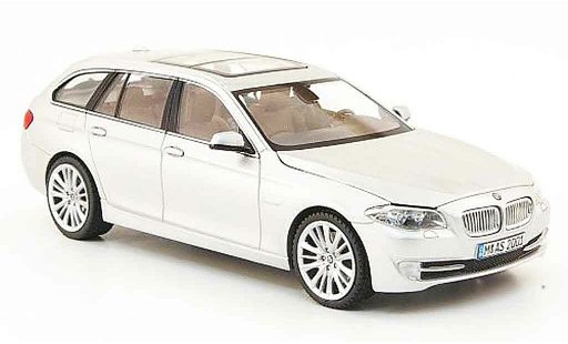 Bmw 550 F11 1/43 Schuco Touring grau metallisee 2010 modellautos