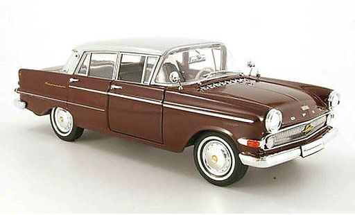Opel Kapitan P2.6 1/18 Revell rot/grau modellautos