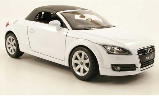 Audi TT roadster 1/18 Welly weiss geschlossen modellautos