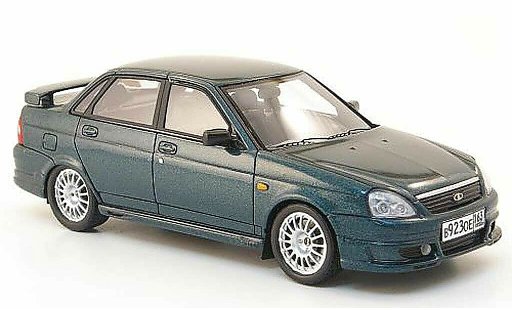 Lada Priora TMS 1/43 DIP Models gr&Atilde;&frac14;n 2010 modellautos