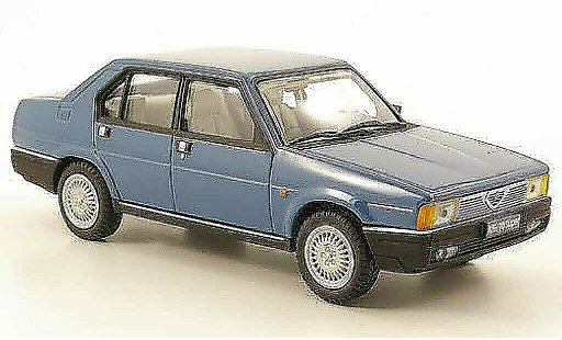 Alfa Romeo 90 super 1/43 Pego blau 1984 modellautos