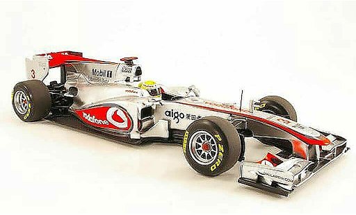 Mercedes F1 2011 1/18 Minichamps McLaren Vodafone No.3 L.Hamilton Presentationsfahrzeug modellautos