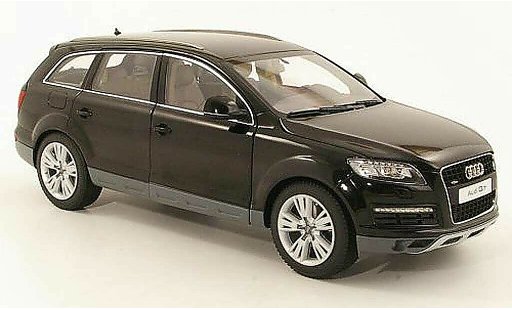 Audi Q7 facelift 1/18 Kyosho schwarz modellautos