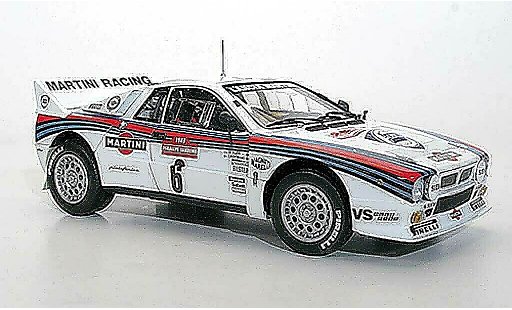 Lancia 37 Rally 1/18 Kyosho No.6 Martini M.Alen/I.Kivimaki San Remo 1983 modellautos
