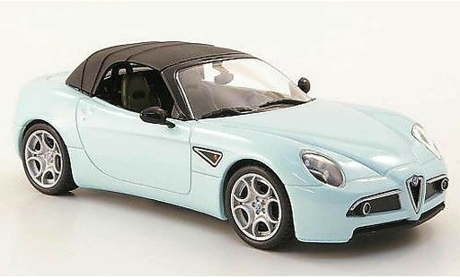 Alfa Romeo 8C spider 1/43 M4 blau 2010 modellautos
