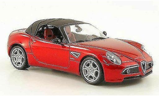 Alfa Romeo 8C spider 1/43 M4 rot Softtop 2010 modellautos