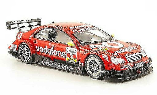Mercedes Classe C DTM 1/43 Hachette No.2 Vodafone B.Schneider Saison 2006 modellautos