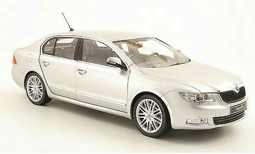 Skoda Superb 2008 1/18 Abrex II modellautos