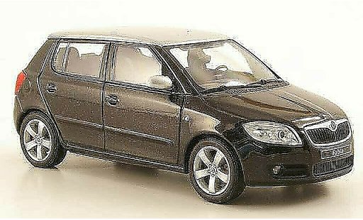 Skoda Fabia II 1/43 Abrex schwarz avec grau nem Dach 2006 modellautos