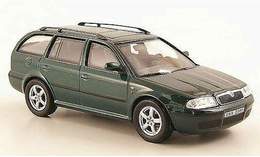 Skoda Octavia Combi 1/43 Abrex Tour gr&Atilde;&frac14;n modellautos