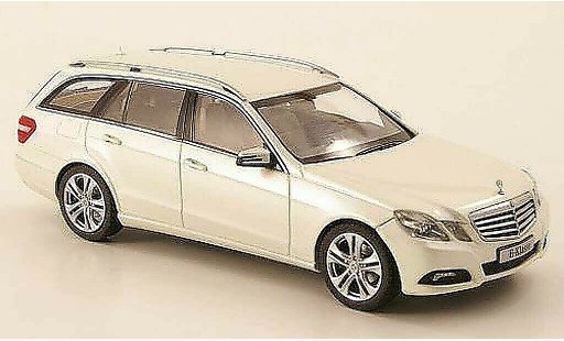 Mercedes Classe E T-Modell 1/43 Schuco (S212) weiss 2009 modellautos