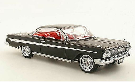 Chevrolet Impala Coupe 1/18 Sun Star 1961 Sport schwarz modellautos
