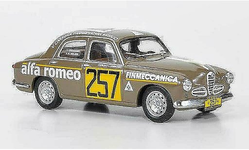 Alfa Romeo 1900 berlina 1/43 M4 No.257 J.A.Solana / L.Leguizamo Carrera Panamericana 1954 modellautos