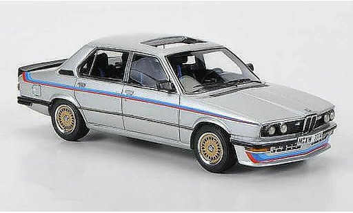 Bmw 535 m 1/43 Neo i (E12) grau avec Motorsport-Streifen 1978 modellautos