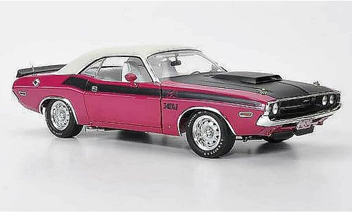 Dodge Challenger 1970 1/18 Highway 61 T/A pink/matt schwarz/weiss modellautos