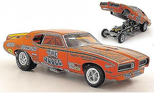 Pontiac GTO The Judge 1/18 Ertl Super Arnie '' Farmer'' BeswickFunny Car 1969 modellautos