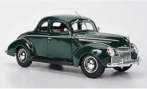 Ford Deluxe Coupe 1/18 Maisto Tudor gr&Atilde;&frac14;n 1939 modellautos