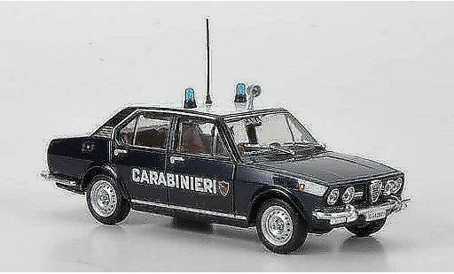 Alfa Romeo Alfetta 1.8 1/43 Hachette Carabinieri 1972 modellautos