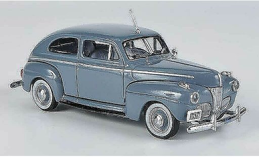 Ford Super Deluxe Berline 1/43 American Heritage Models grau 1941 modellautos