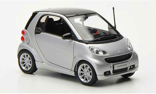 Smart ForTwo Coupe 1/43 Minichamps graugrau/grau 2010 modellautos