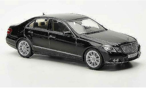 Mercedes Classe E Base 1/43 Schuco (W212) schwarz Avantgarde 2009 modellautos