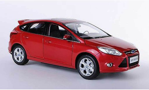 Ford Focus RS 1/18 Paudi S MkIII rot Asien-Version 2012 modellautos