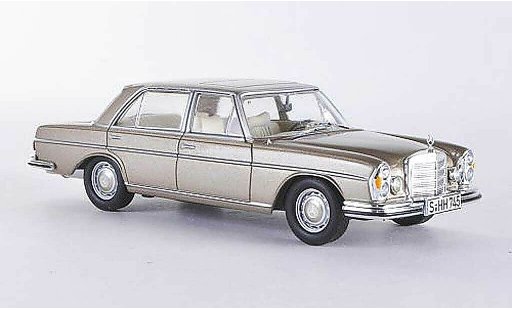 Mercedes 300 6.3 1/43 WhiteBox (W109) beige 1968 modellautos