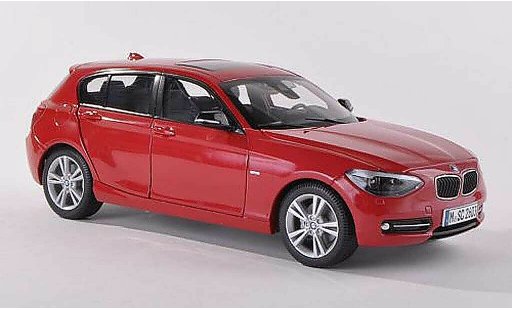 Bmw 120 F20 1/18 Paragon d schwarz-rot modellautos