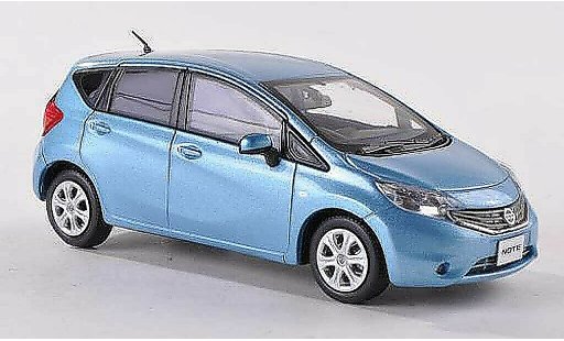 Nissan Note Base 1/43 J Collection -blau RHD 2013 modellautos