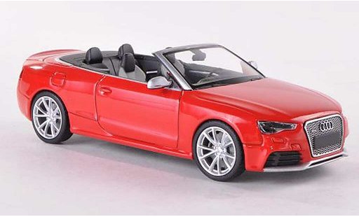 Audi RS5 cab 1/43 Minichamps cabriolet Cabrio rot 2012 modellautos