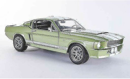 Shelby GT 500 Base 1/18 Shelby Collectibles gr&Atilde;&frac14;n mit weissen Streifen modellautos