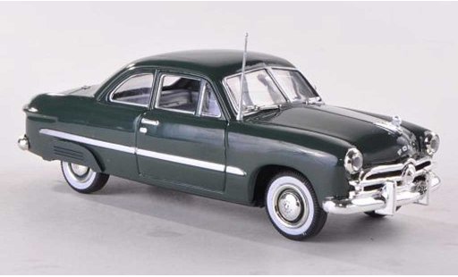 Ford Custom Coupe 1/43 American Heritage Models 2-Door gr&Atilde;&frac14;n mit hinteren Kotflugelabdeckungen modellautos