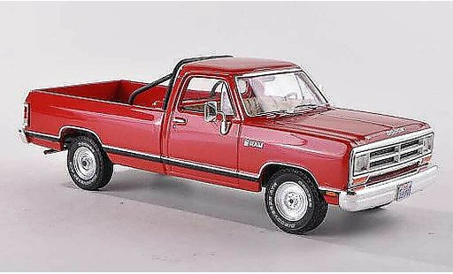 Dodge RAM pickup 1/18 Premium X Pick Up rot 1987 modellautos