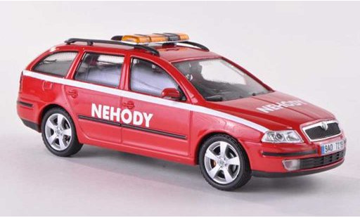 Skoda Octavia Combi 1/43 Abrex Nehody Praha modellautos