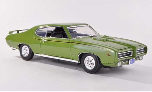Pontiac GTO The Judge 1/18 Motormax gr&Atilde;&frac14;n 1969 modellautos