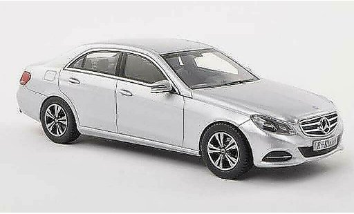Mercedes Classe E Base 1/43 Kyosho (W212) d 2013 modellautos