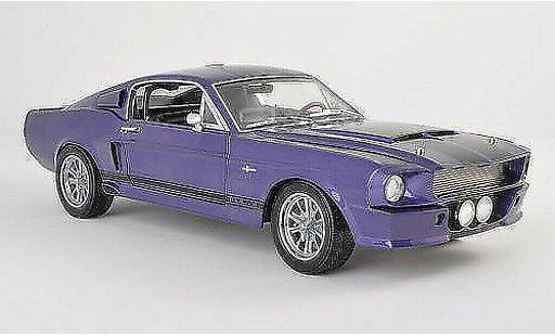 Shelby GT 500 Base 1/18 Shelby Collectibles schwarz-lila/schwarz modellautos