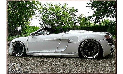 Audi R8 spyder 1/18 Kyosho weiss V10 jantes 21 pouces rabaissee modellautos