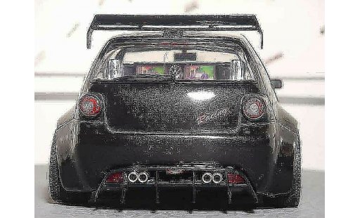 Volkswagen Golf GTI 1/18 Revell adrenaline charged modellautos