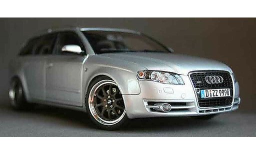 Audi A4 avant 1/18 Minichamps grau jantes 18 pouces gmp kinesis modellautos