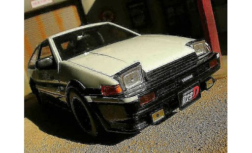 Toyota Trueno AE86 1/18 Jada Toys  modellautos