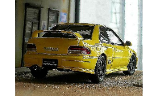 Subaru Impreza Type R 1/18 Autoart gt turbo sti gelb modellautos