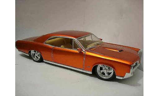 Pontiac GTO 1966 1/18 Jada Toys  modellautos