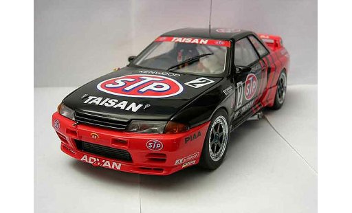 Nissan Skyline R32 1/18 Autoart gt-r group a 1993 stp taisan gt-r #2 team kunimitsu modellautos