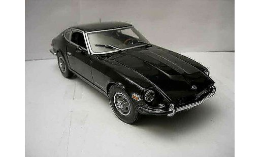 Datsun 240Z Coupe 1/18 Sun Star schwarz modellautos