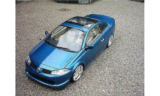 Renault Megane CC 1/18 Solido ocean modellautos